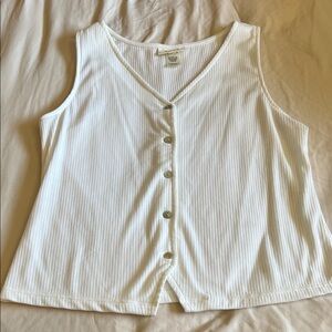 Elegant White Sleeveless Button-Down Top